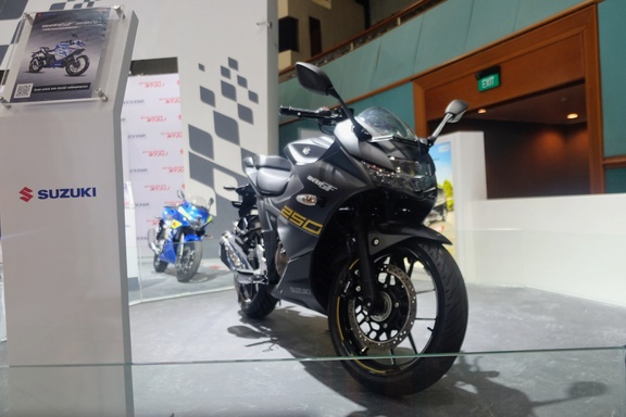 PT Suzuki Indomobil Sales turut meramaikan pameran otomotif Gaikindo Jakarta Auto Week 2022. 